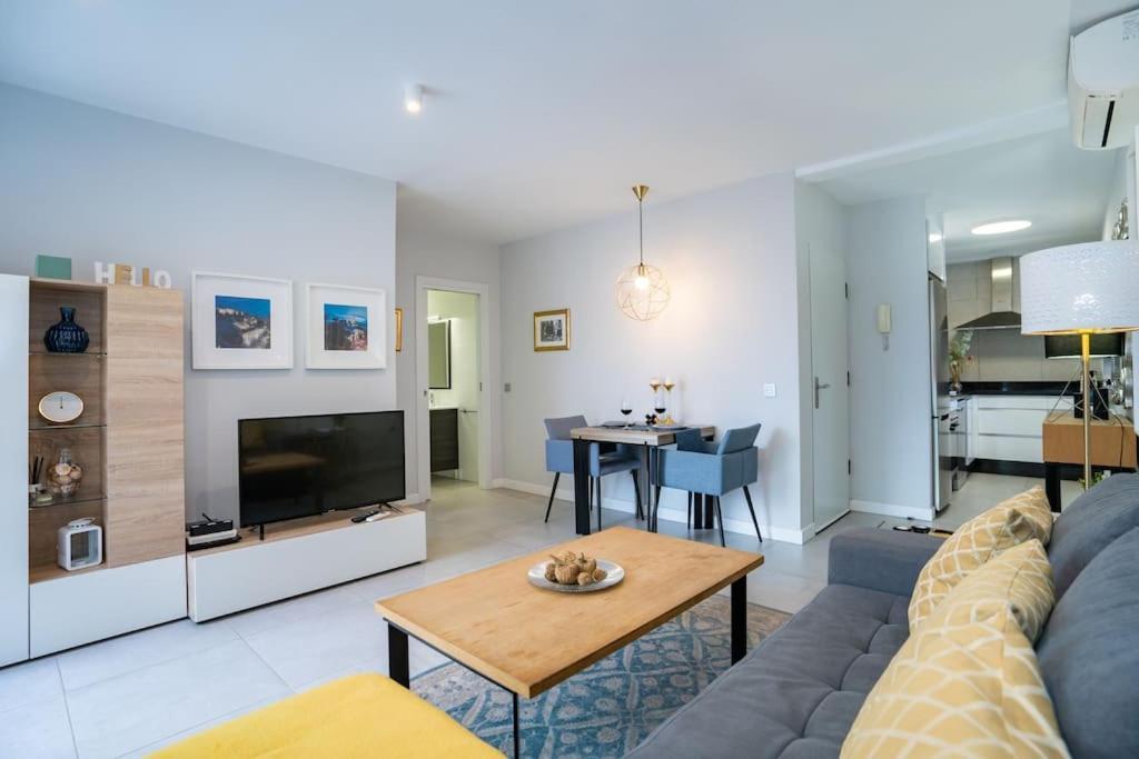 מאלגה Sea Views Penthouse City Center מראה חיצוני תמונה
