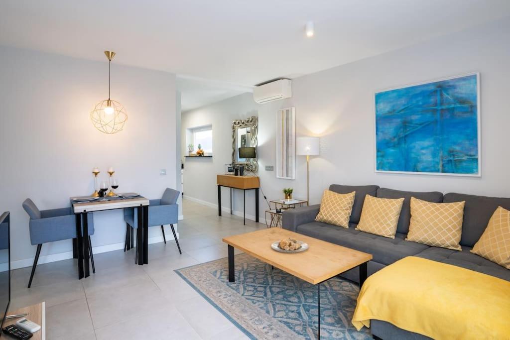 מאלגה Sea Views Penthouse City Center מראה חיצוני תמונה