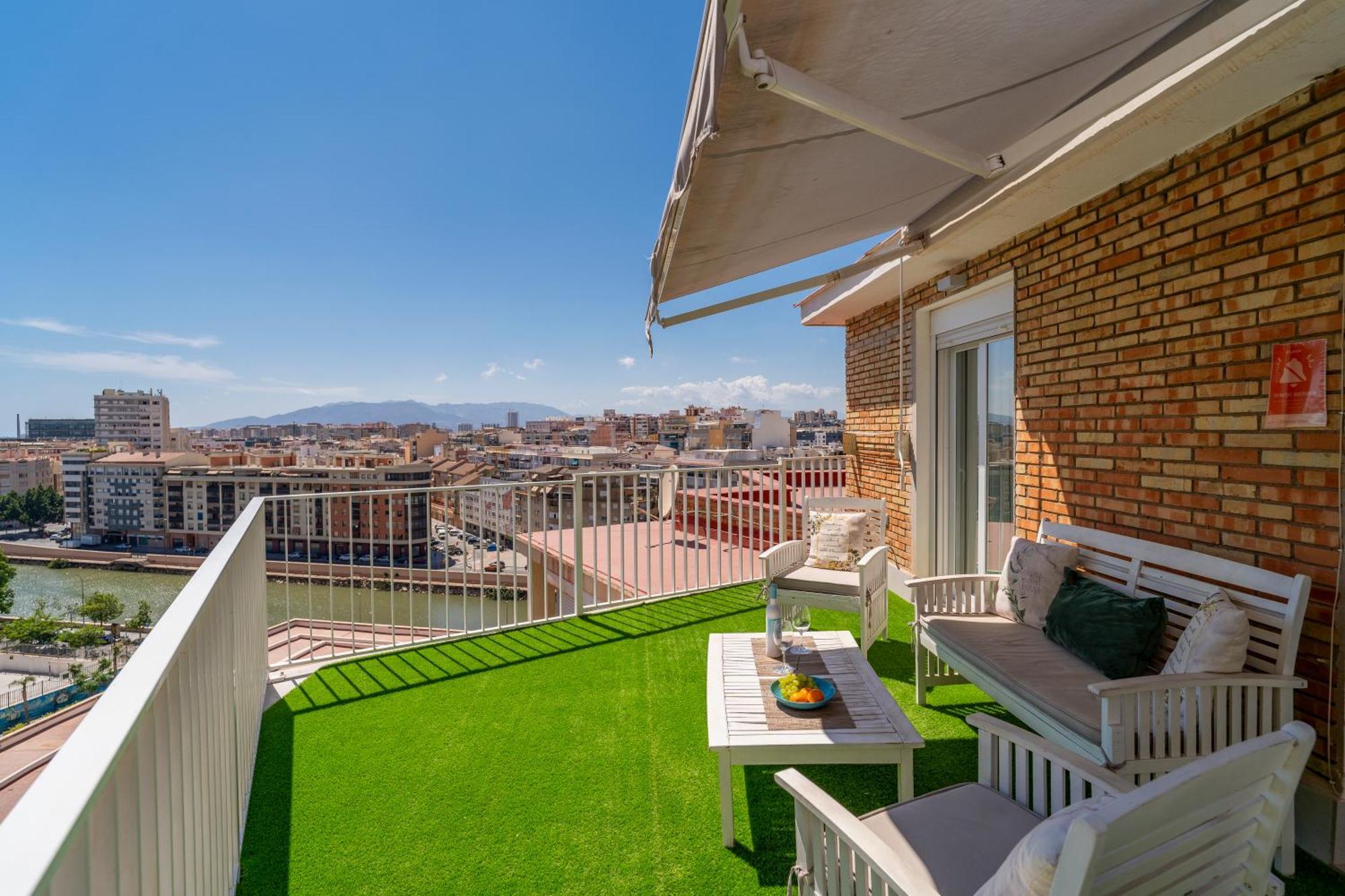 מאלגה Sea Views Penthouse City Center מראה חיצוני תמונה