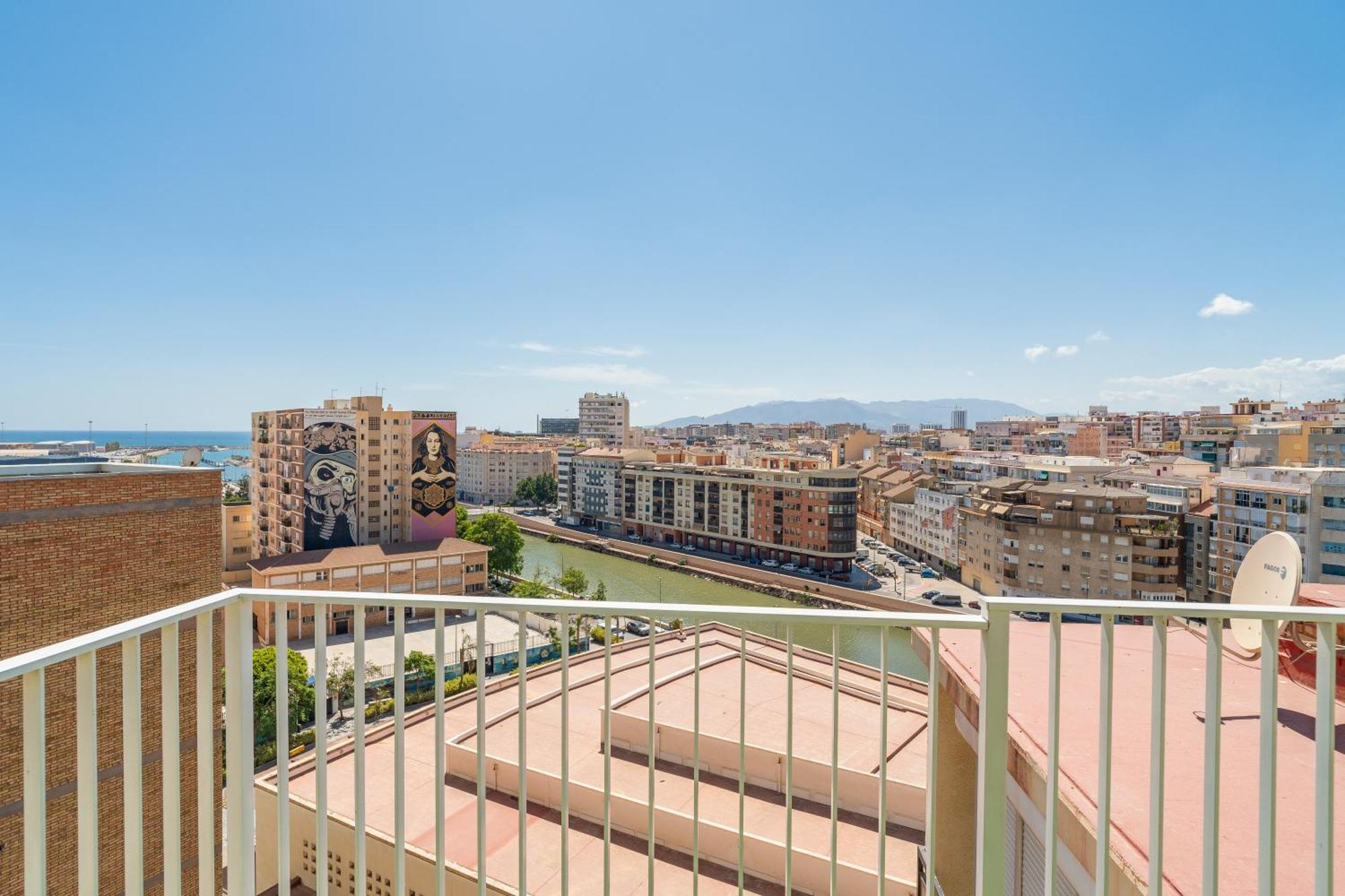 מאלגה Sea Views Penthouse City Center מראה חיצוני תמונה